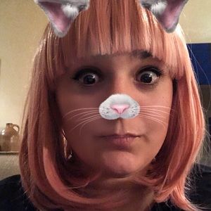 Meet your Posher, Olivia